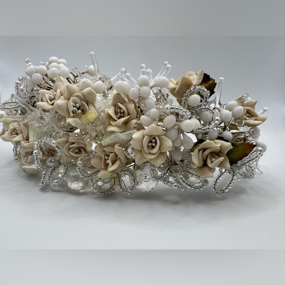 Vintage hairband wedding main image 5